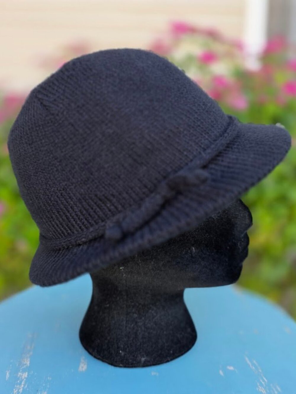 Vintage 1980s Black Knit Cloche Hat Union Made USA